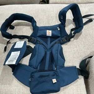 Ergobaby new never used